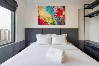 Apartamento de tres dormitorios — Soho Residence Central in District 1